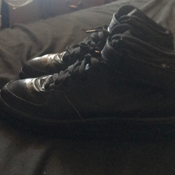 Nike - Picture 1 of 5